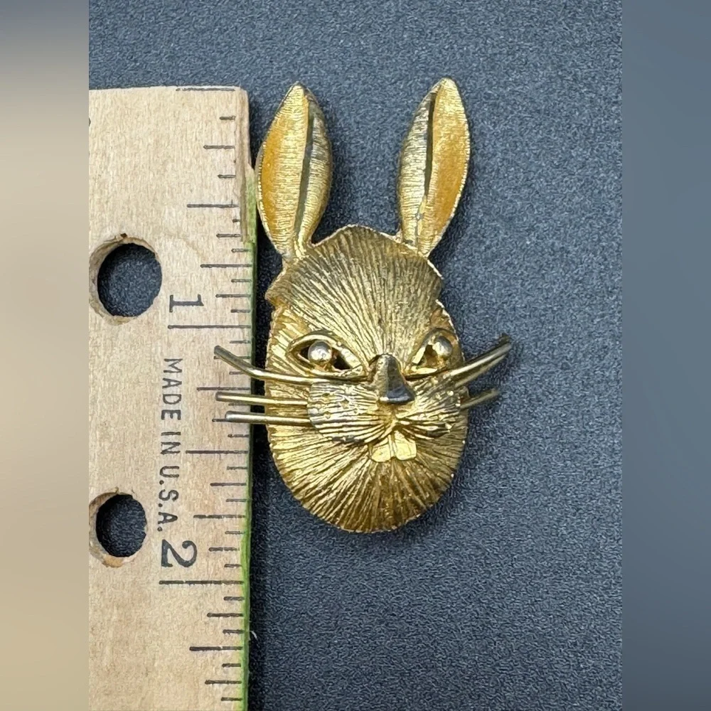 Vintage BSK Gold-Toned Rabbit Easter Bunny Pin Brooch